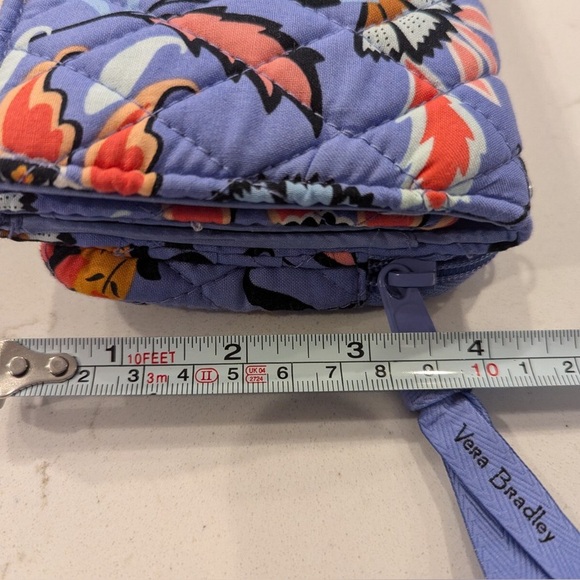 NWT Vera Bradley Quilted Floral Crossbody Hipster Wallet RFID w/Mural Print - Picture 15 of 15